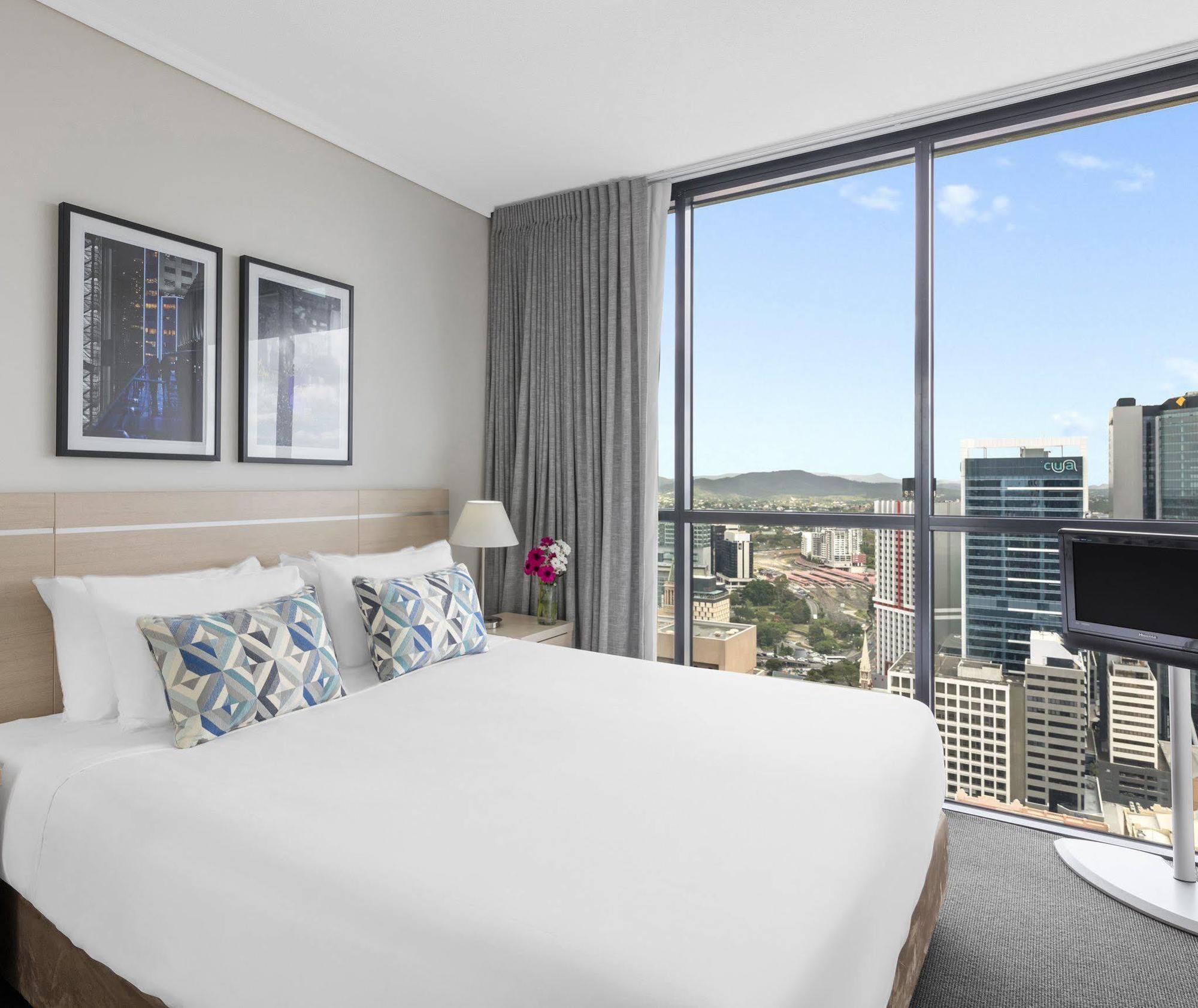 Oaks On Charlotte Aparthotel Brisbane